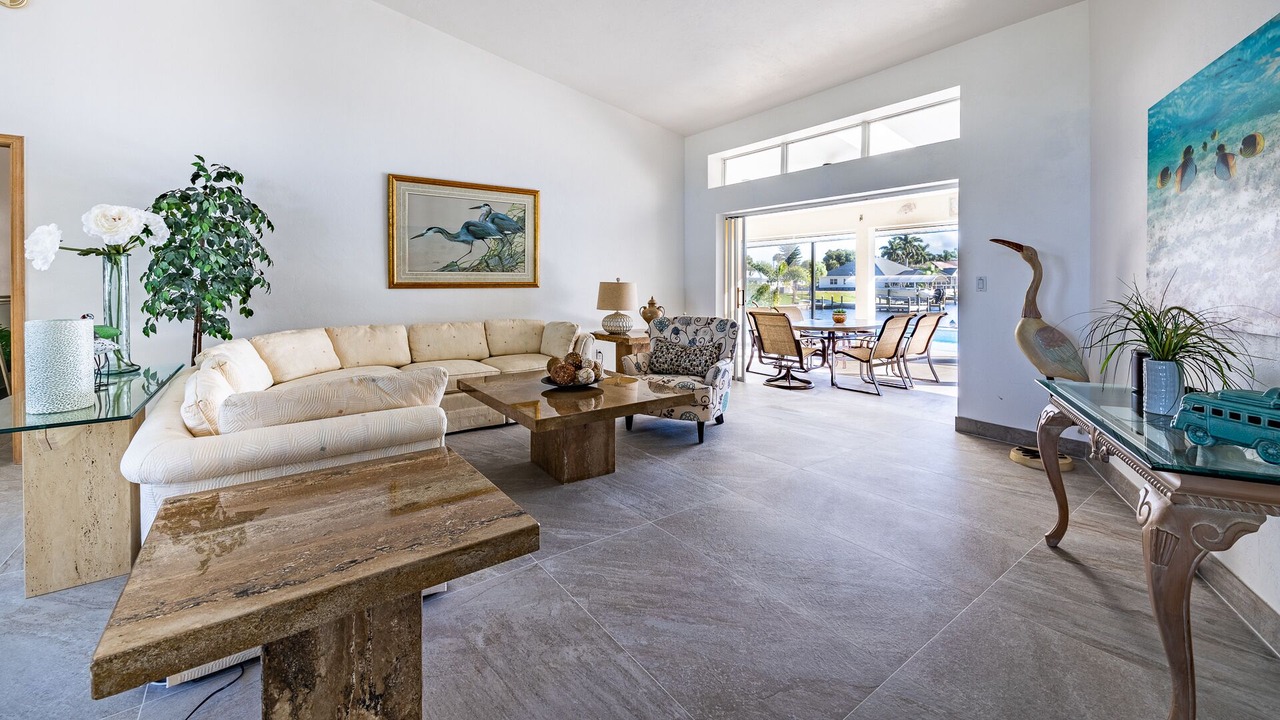Photo of Livingroom in Eight Lakes