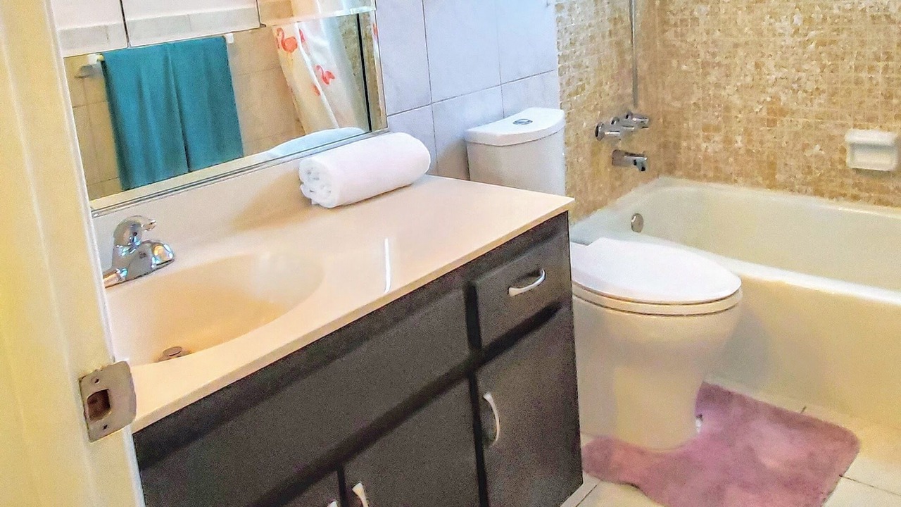 Photo of Bathroom in Hallandale Beach
