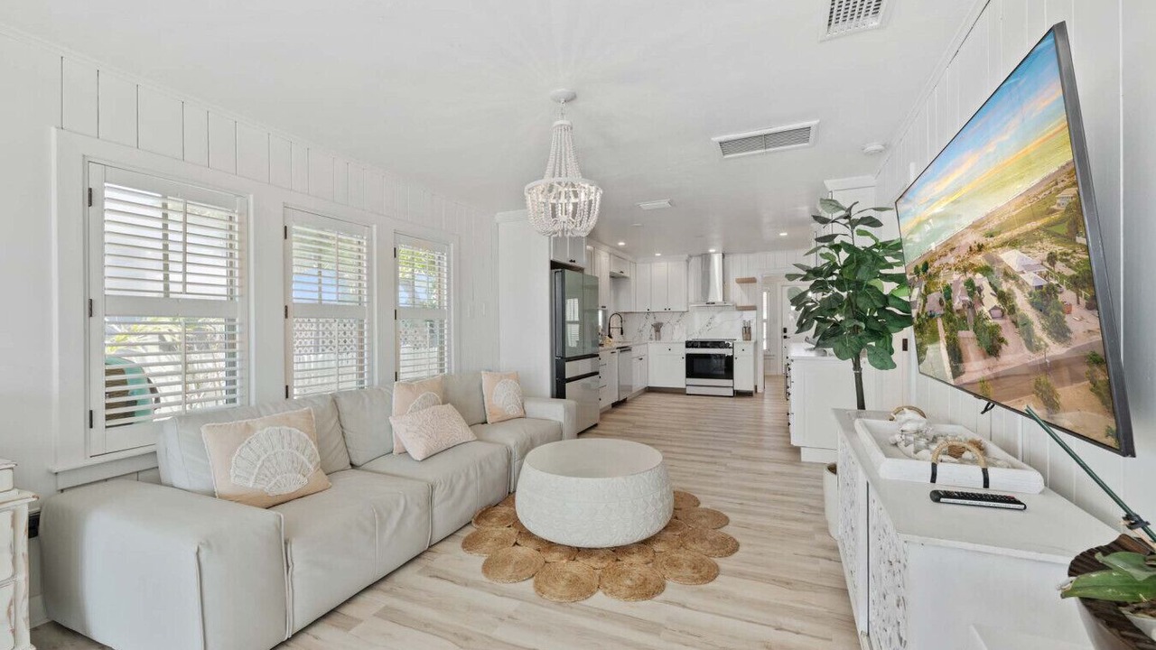Photo of Livingroom in Anna Maria