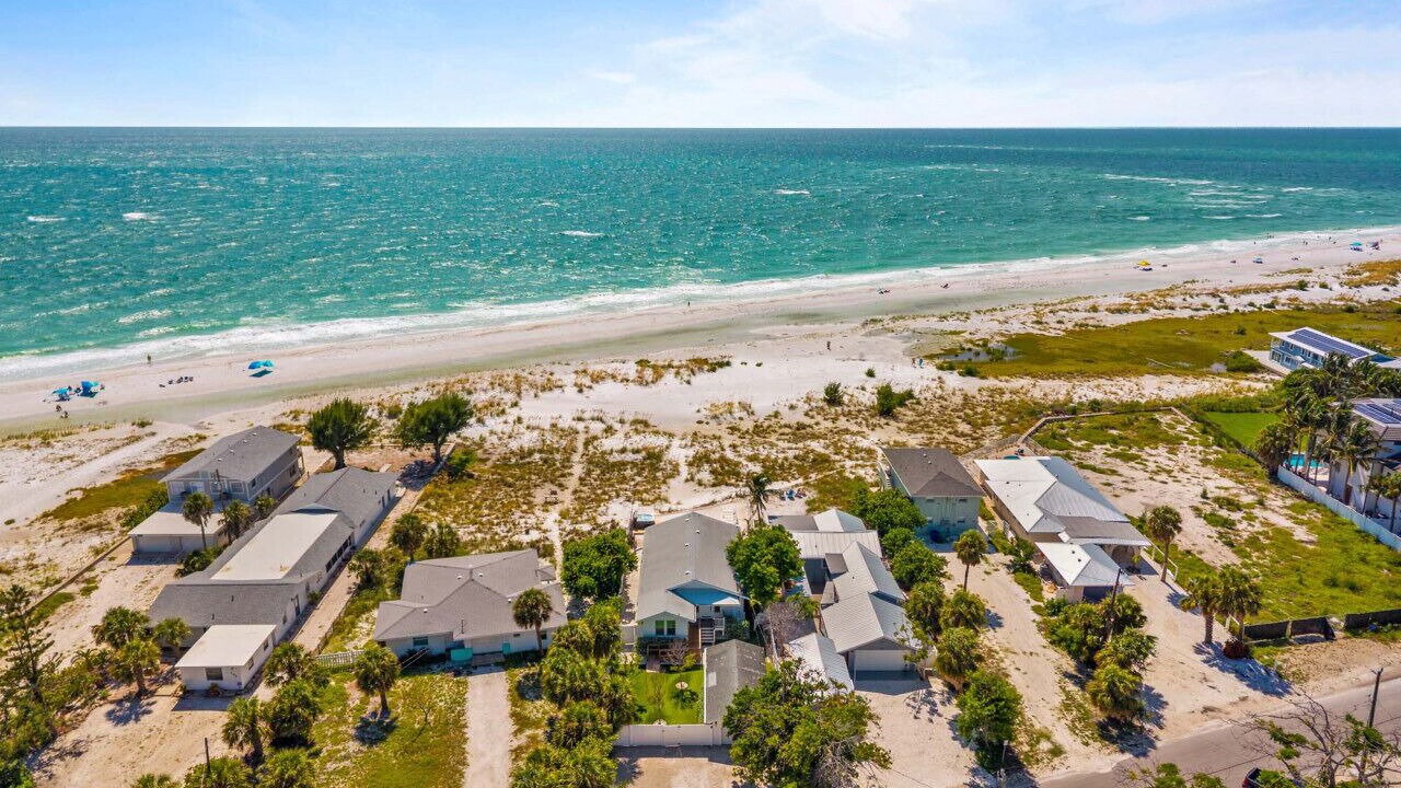 Photo of Others in Anna Maria