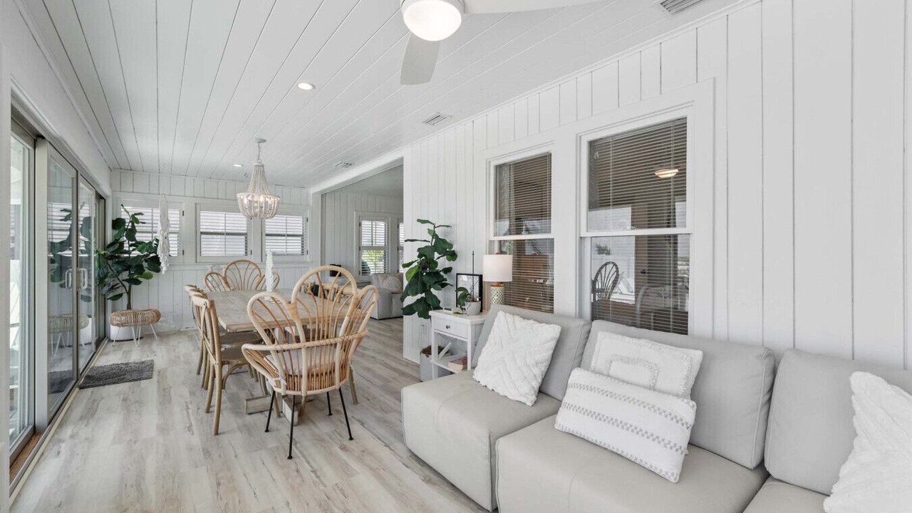 Photo of Livingroom in Anna Maria