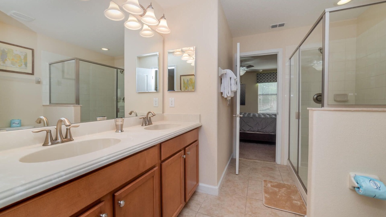Photo of Bathroom in Davenport