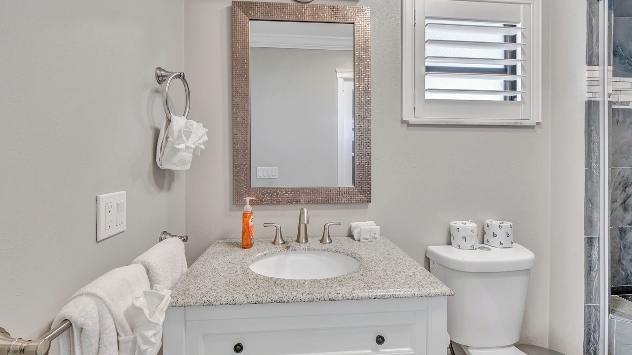 Photo of Bathroom in Murdock