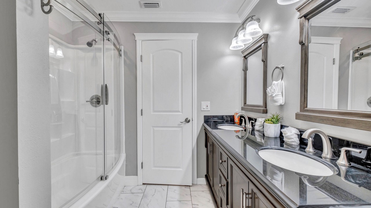 Photo of Bathroom in Murdock