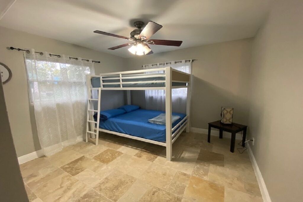 Photo of Bedroom in Crystal Beach