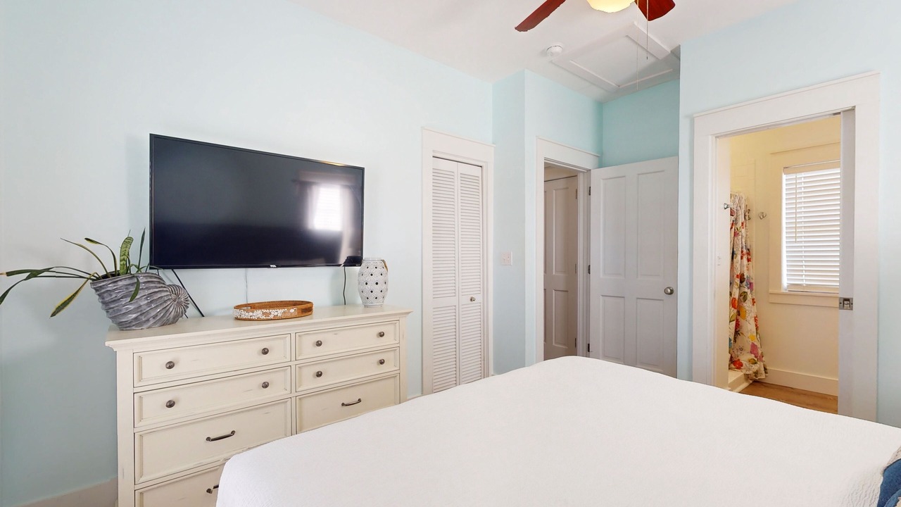 Photo of Bedroom in Seagrove Beach
