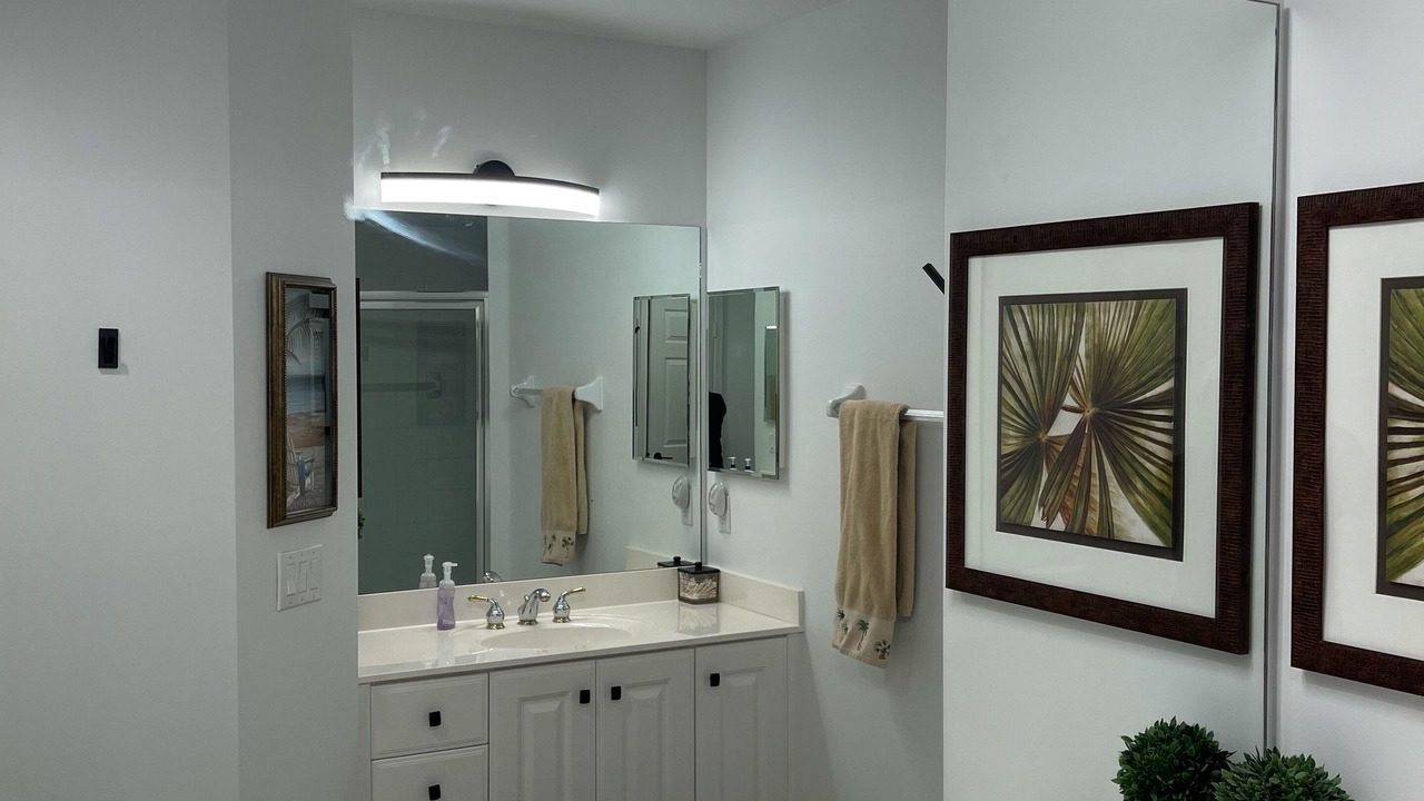 Photo of Bathroom in Naples
