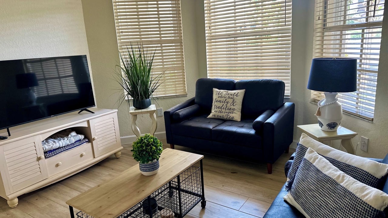 Photo of Livingroom in Park Shore