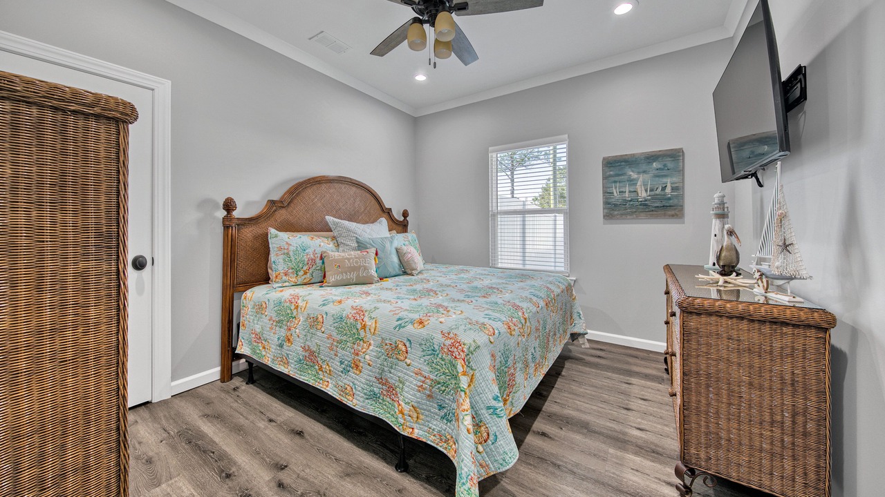 Photo of Bedroom in Gulf Pines
