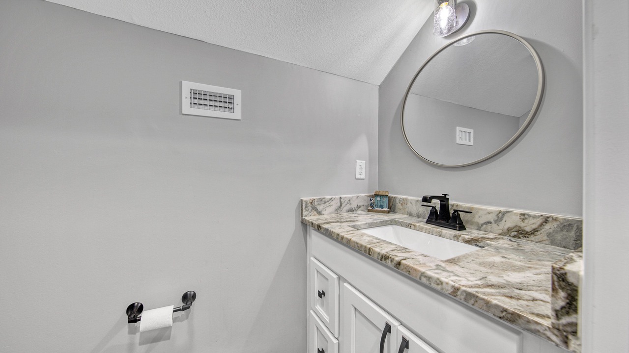 Photo of Bathroom in Gulf Pines