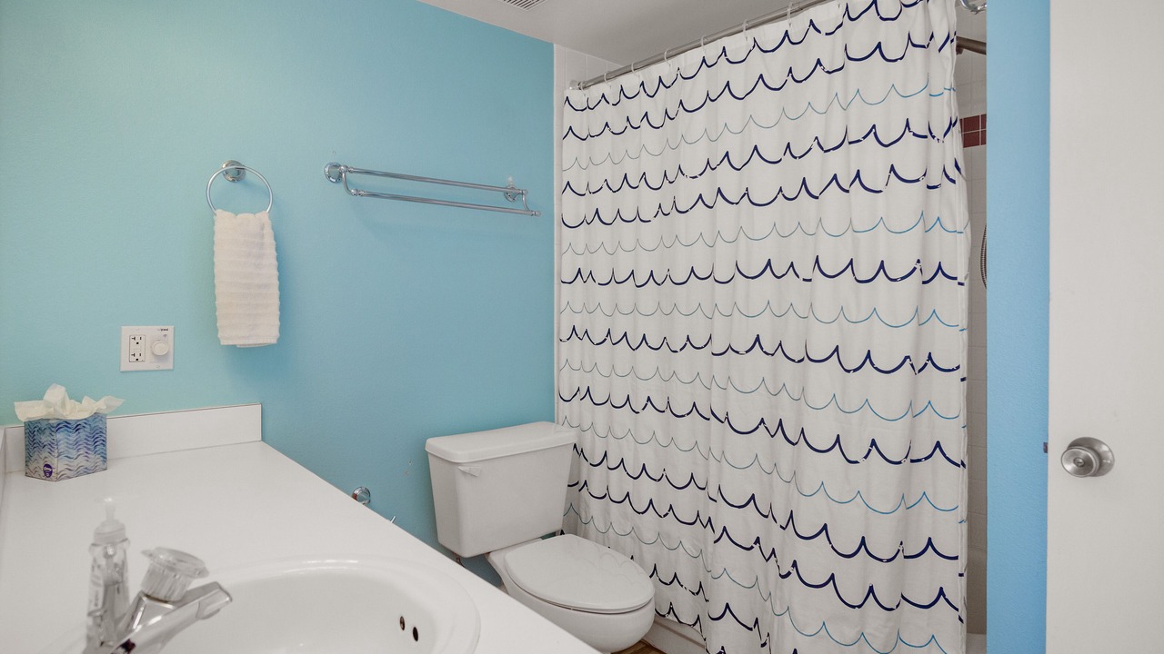 Photo of Bathroom in Island Estate