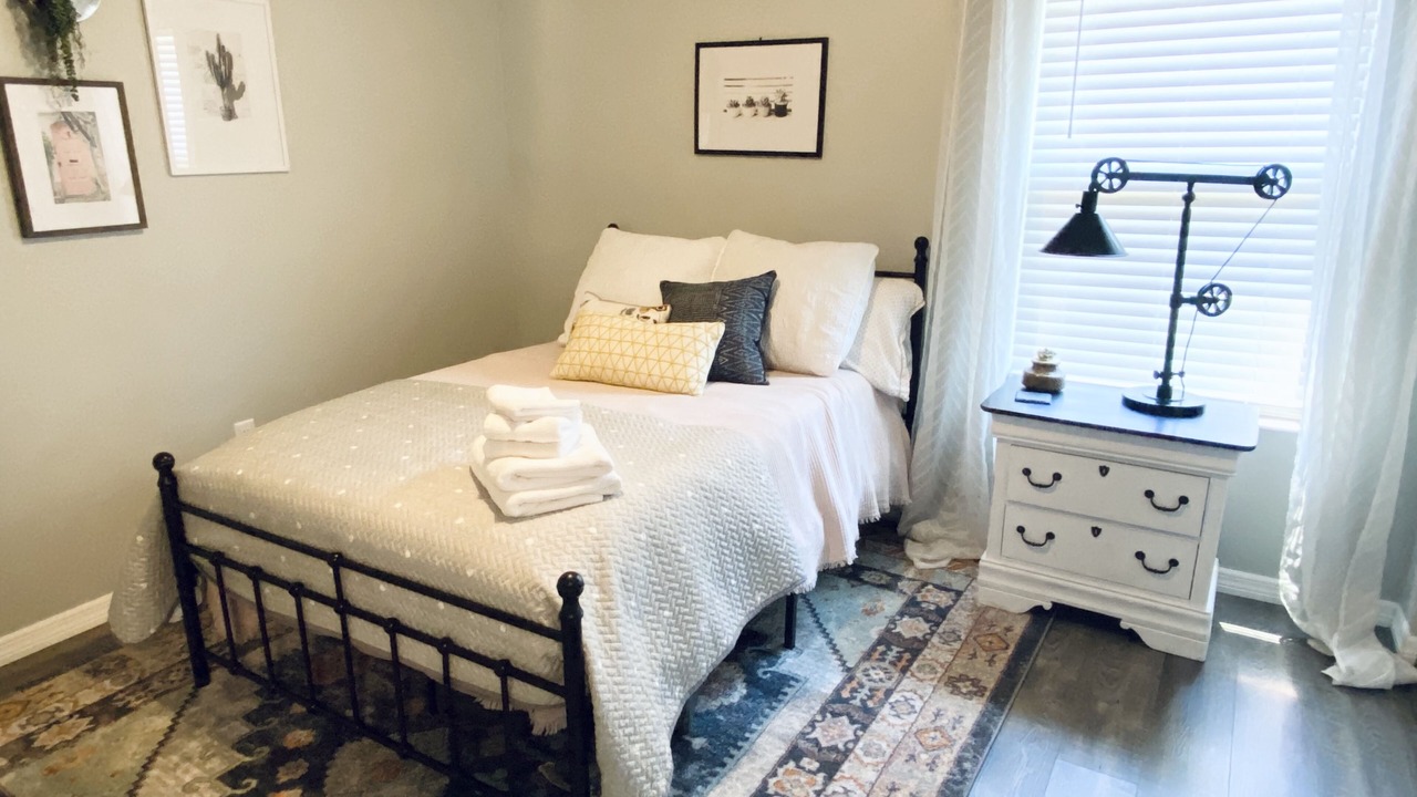 Photo of Bedroom in Fellowship