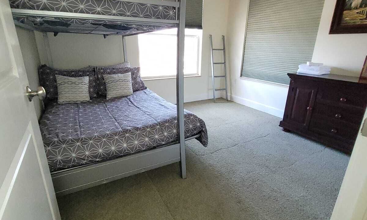 Photo of Bedroom in Lutz