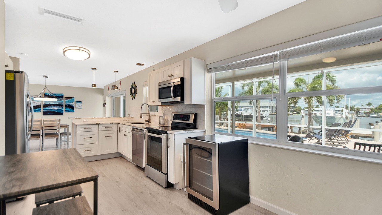 Photo of Kitchen in Isles of Capri