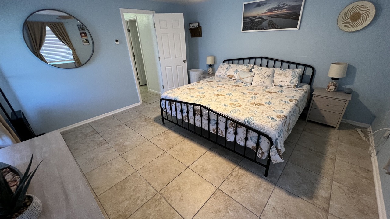 Photo of Bedroom in Isles of Capri