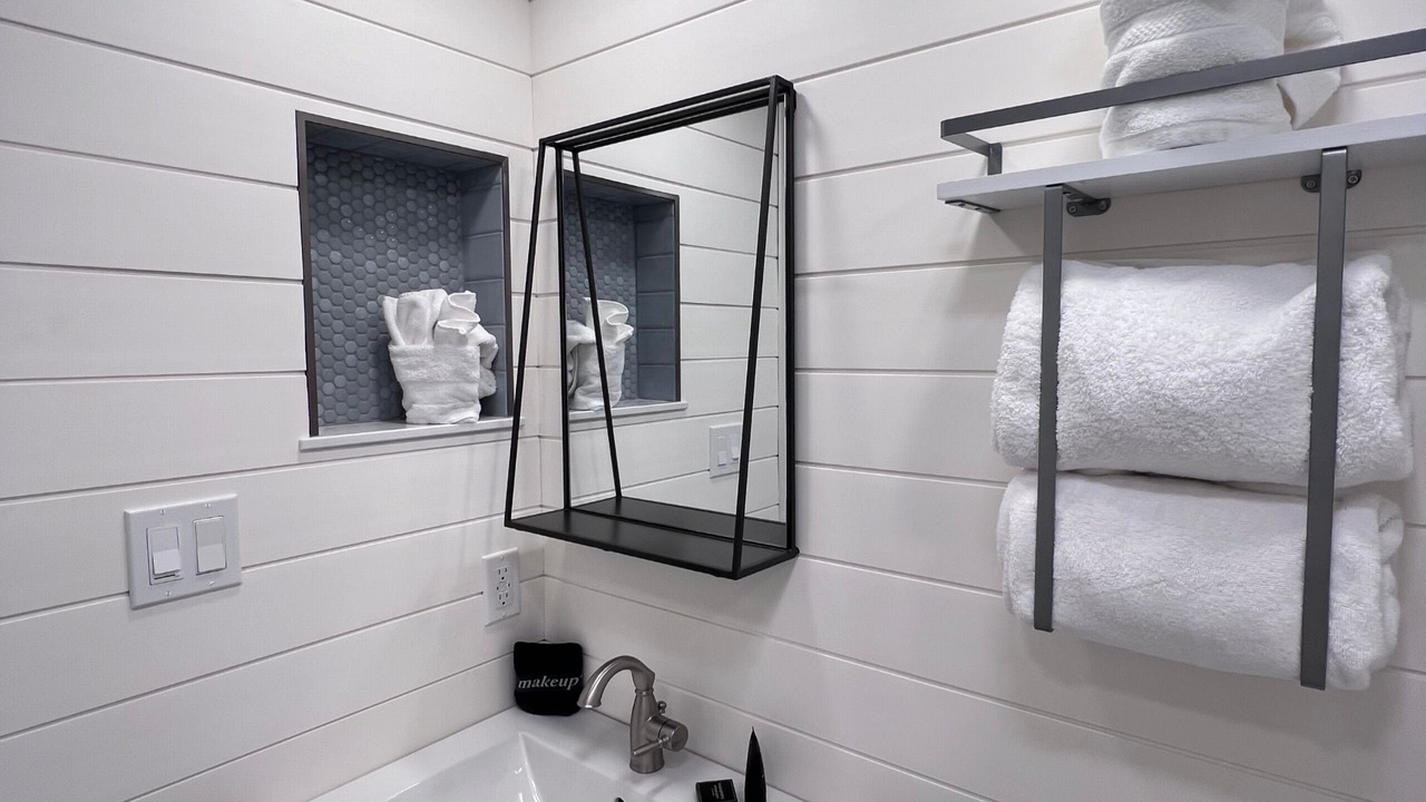 Photo of Bathroom in Fernandina Beach
