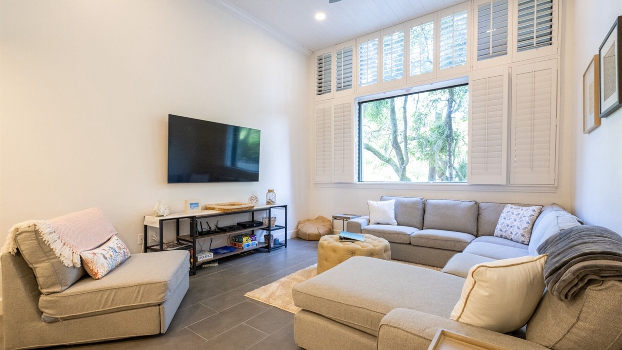 Photo of Livingroom in Fernandina Beach