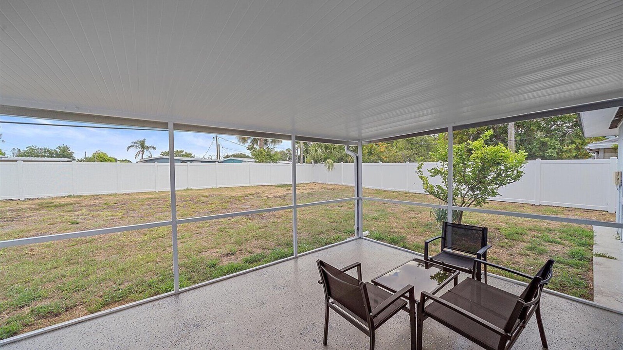 Photo of Patio Balcony in Trailer Estates