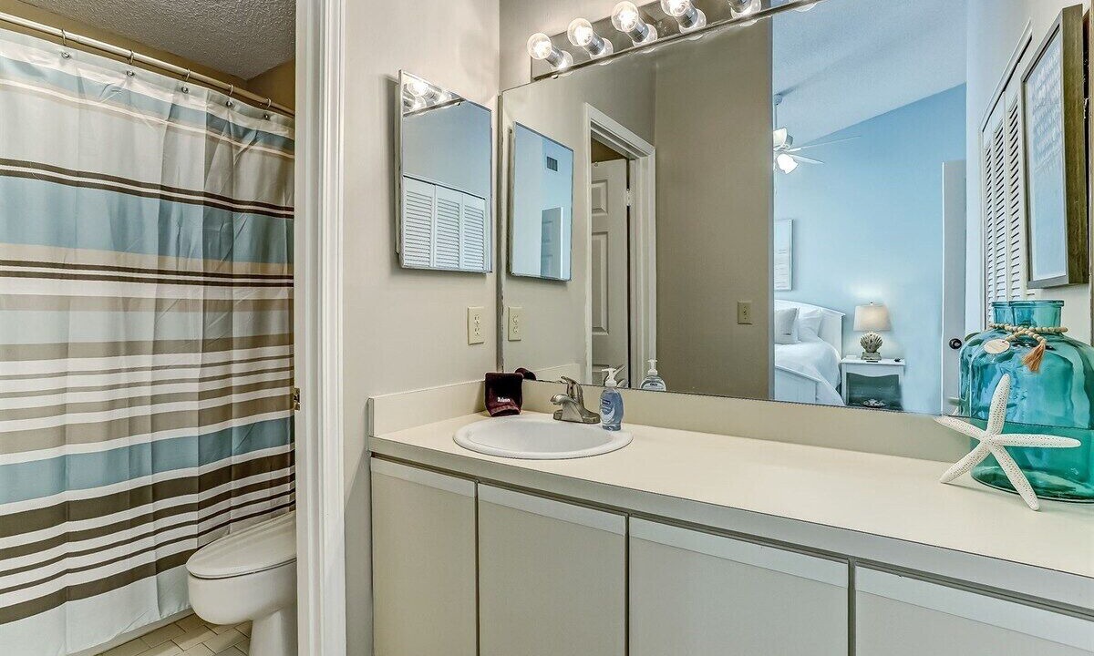 Photo of Bathroom in Amelia City