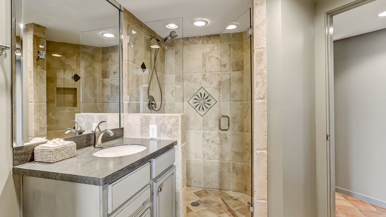 Photo of Bathroom in Fernandina Beach