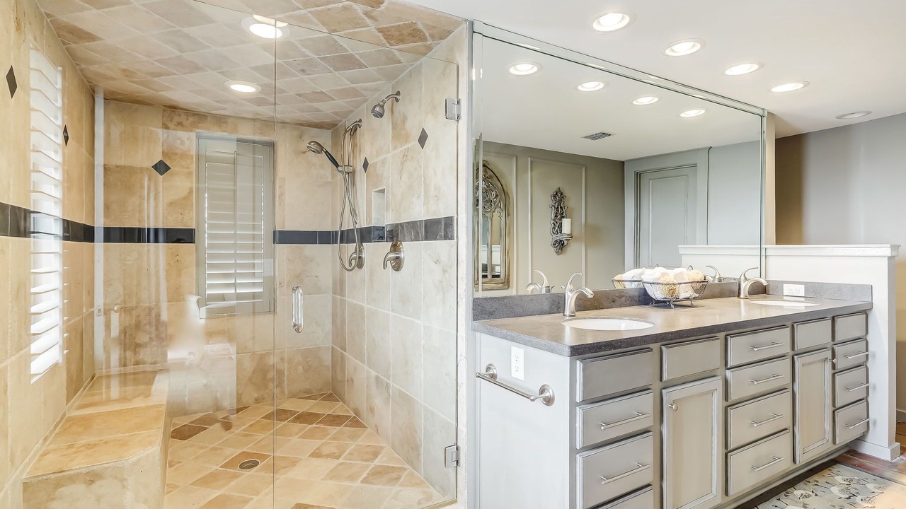 Photo of Bathroom in Fernandina Beach