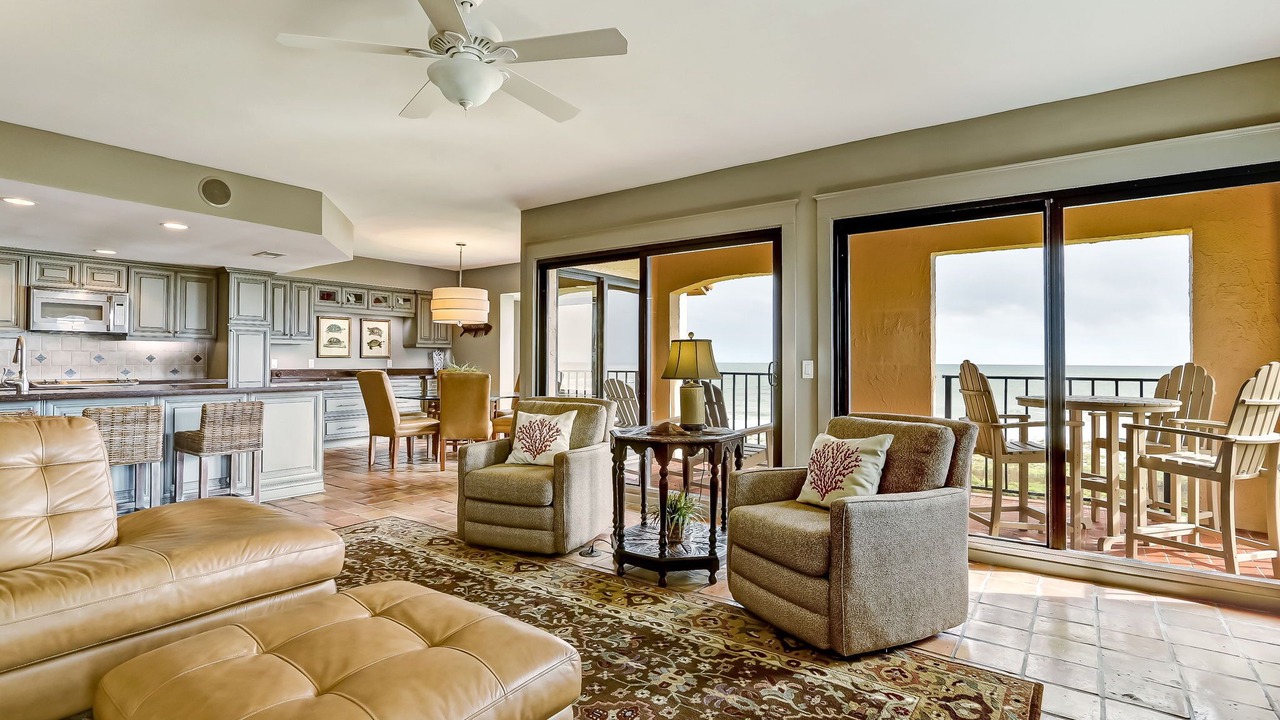 Photo of Livingroom in Fernandina Beach