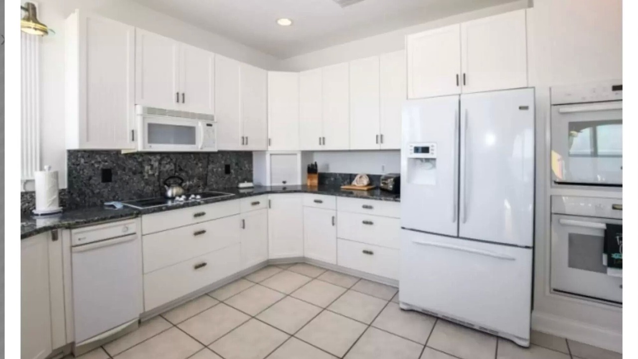 Photo of Kitchen in Avalon by the Sea