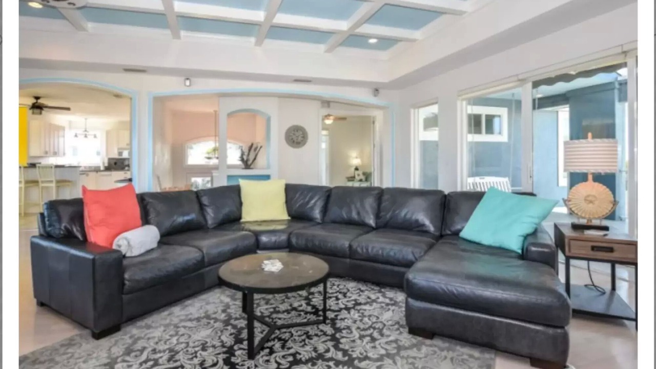 Photo of Livingroom in Avalon by the Sea