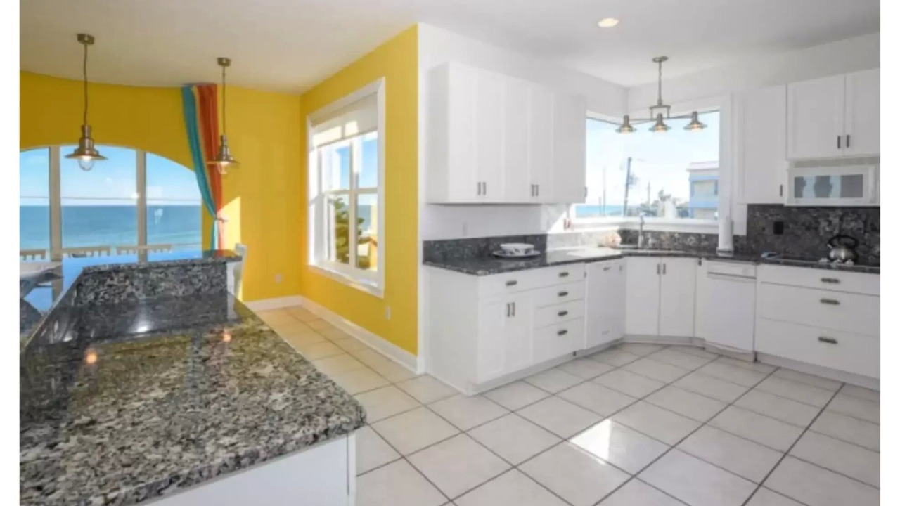Photo of Kitchen in Avalon by the Sea