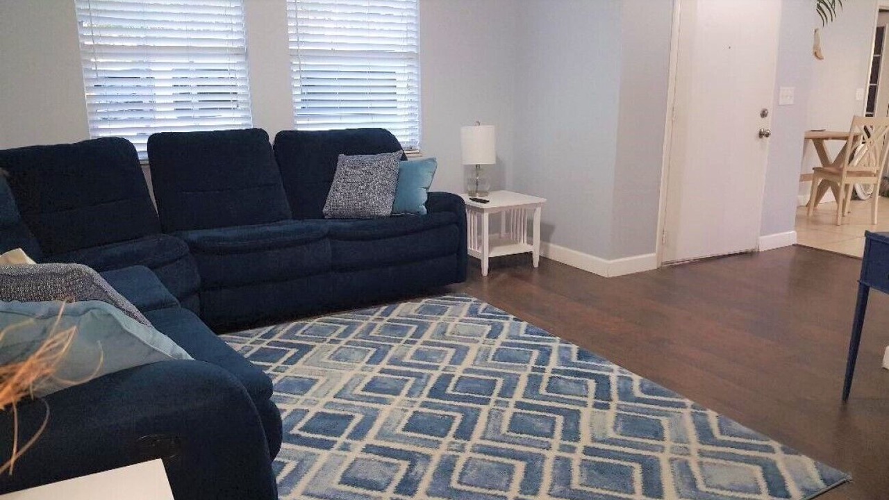 Photo of Livingroom in Carrollwood