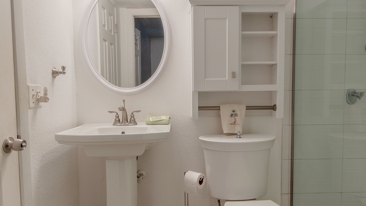 Photo of Bathroom in New Smyrna Beach