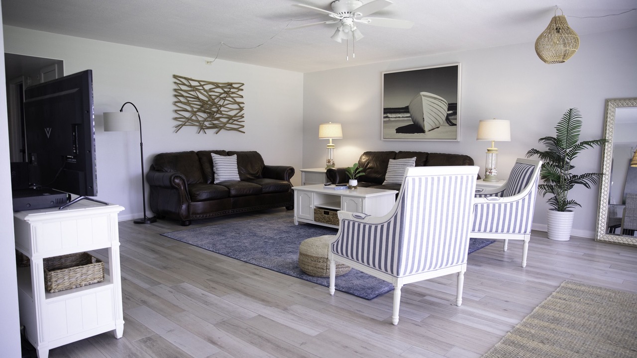 Photo of Livingroom in New Smyrna Beach