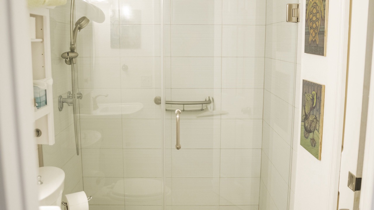 Photo of Bathroom in New Smyrna Beach