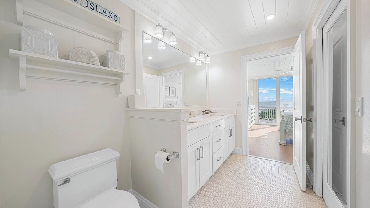 Photo of Bathroom in Sanibel
