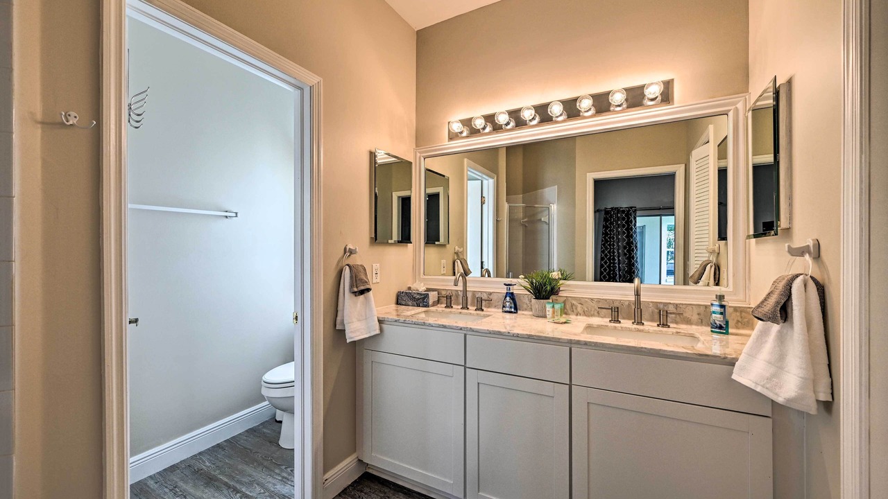 Photo of Bathroom in Falcons Glen