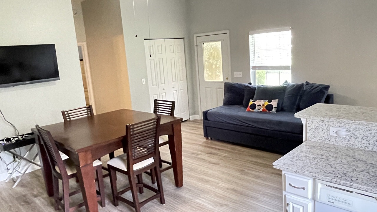 Photo of Livingroom in Fellowship