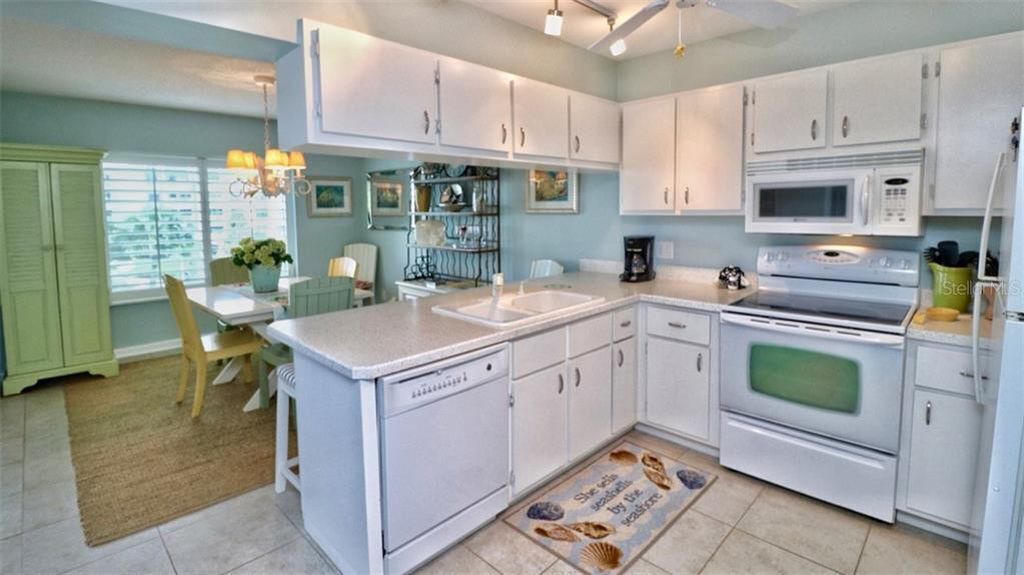 Photo of Kitchen in New Smyrna Beach