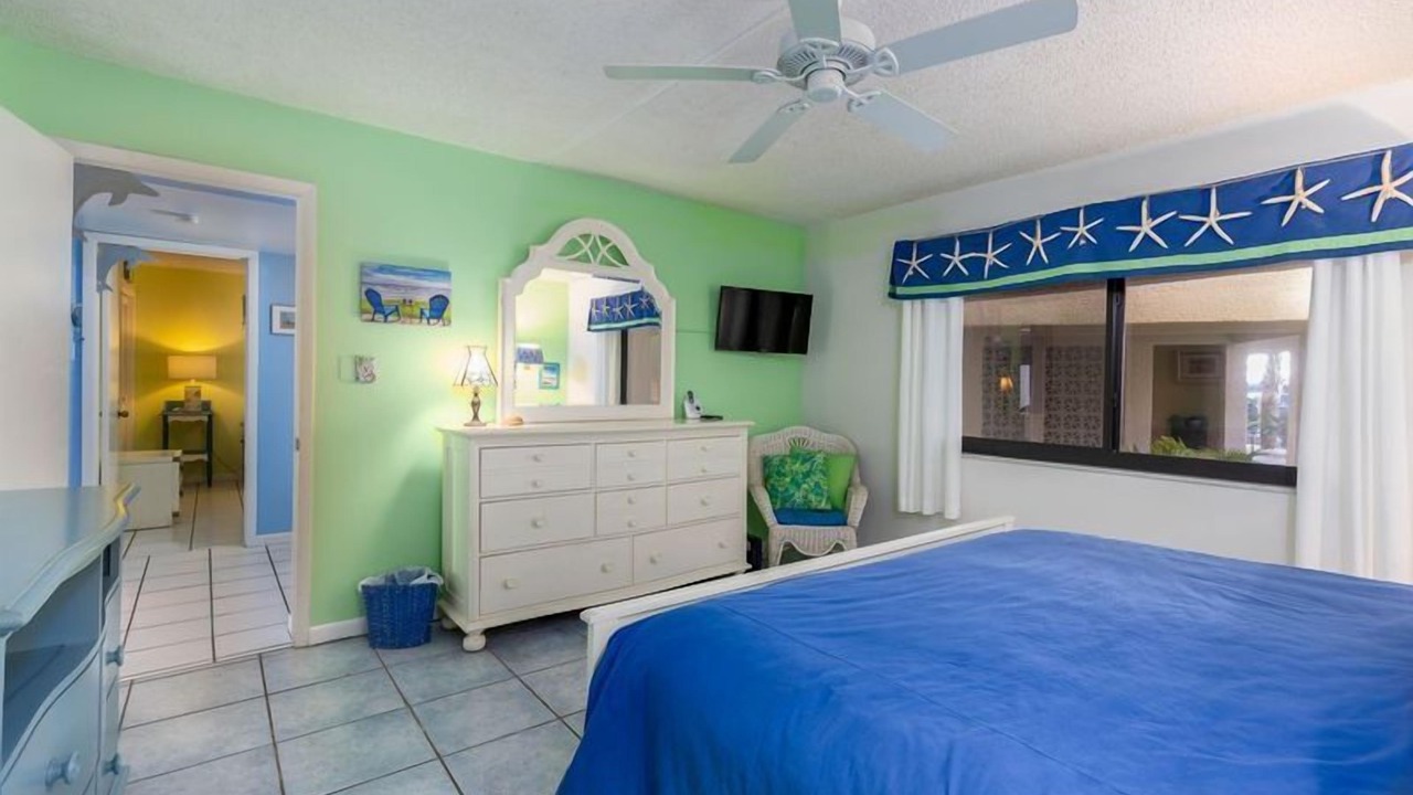 Photo of Bedroom in New Smyrna Beach