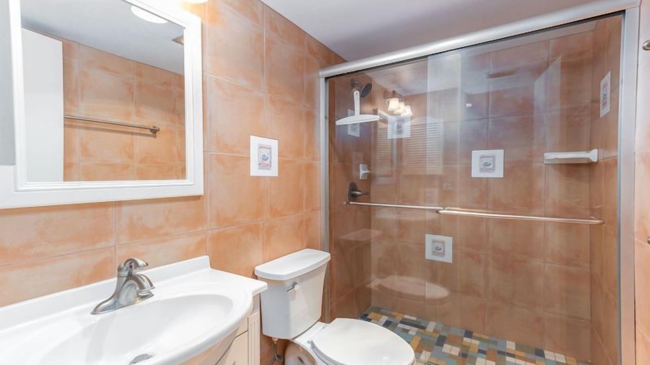Photo of Bathroom in New Smyrna Beach