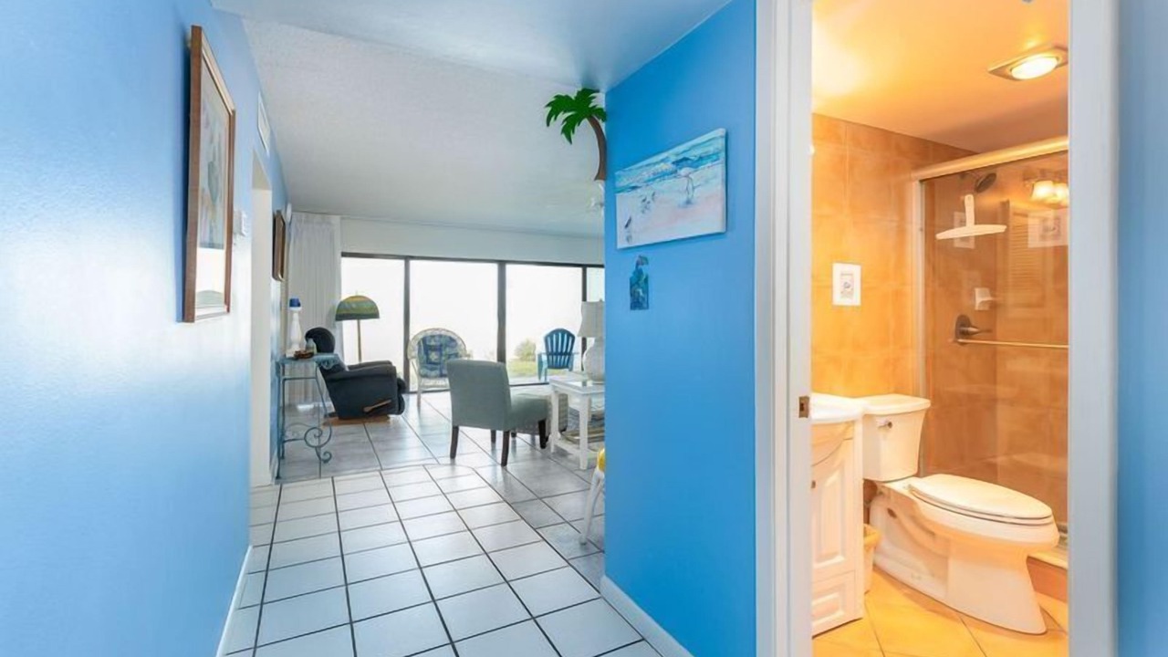 Photo of Bathroom in New Smyrna Beach