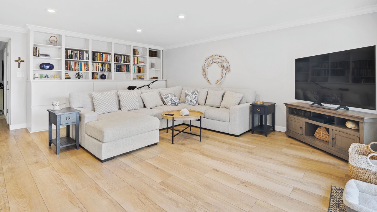 Photo of Livingroom in New Smyrna Beach