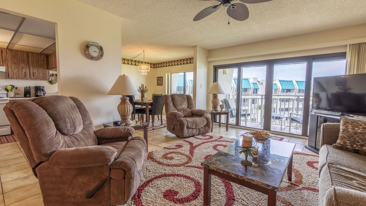 Photo of Livingroom in New Smyrna Beach