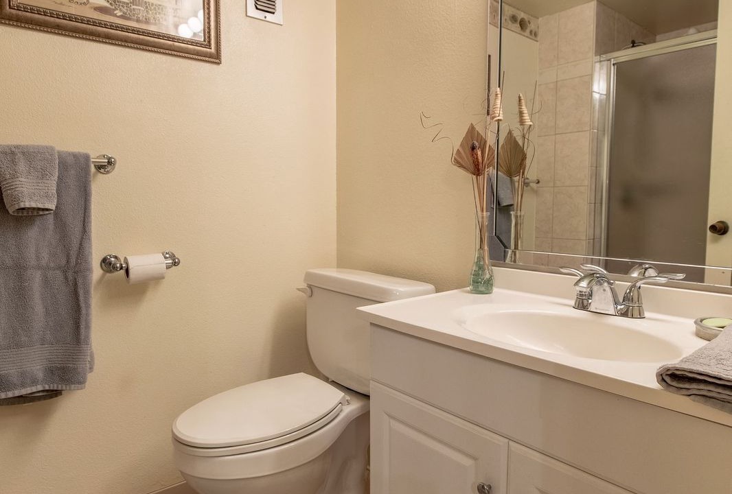 Photo of Bathroom in New Smyrna Beach
