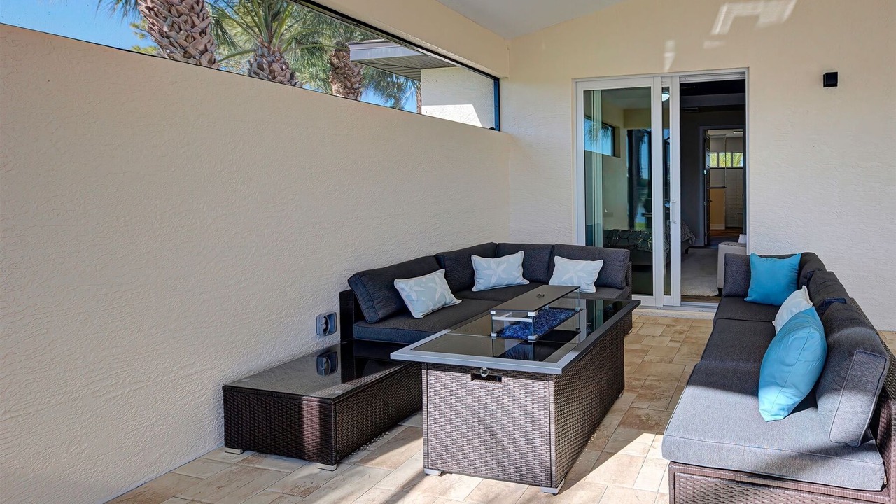 Photo of Patio Balcony in Rotonda Heights