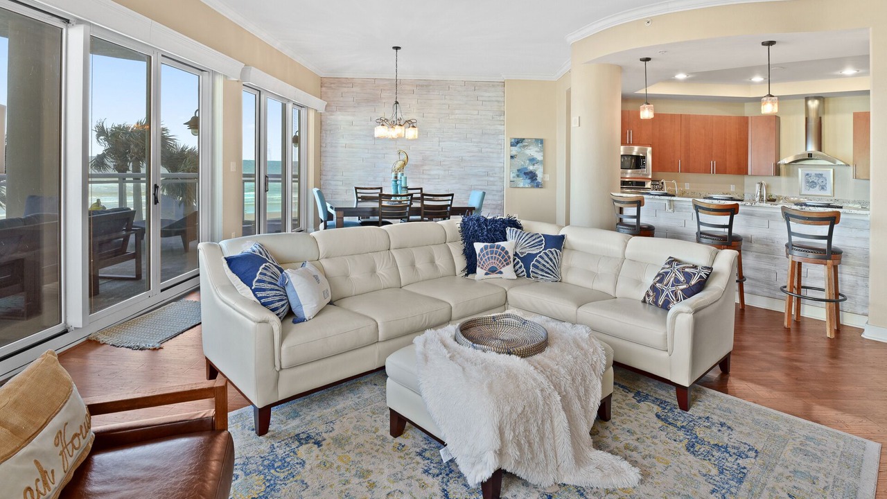Photo of Livingroom in Daytona Beach