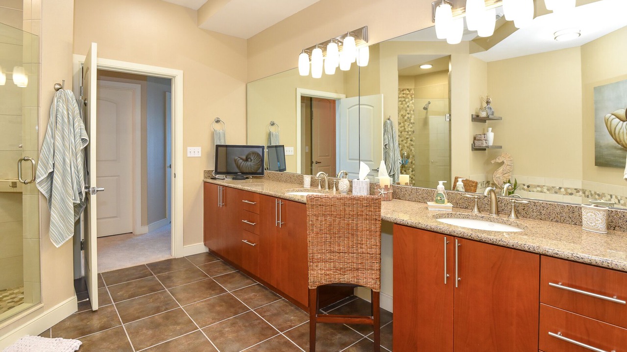 Photo of Bathroom in Daytona Beach