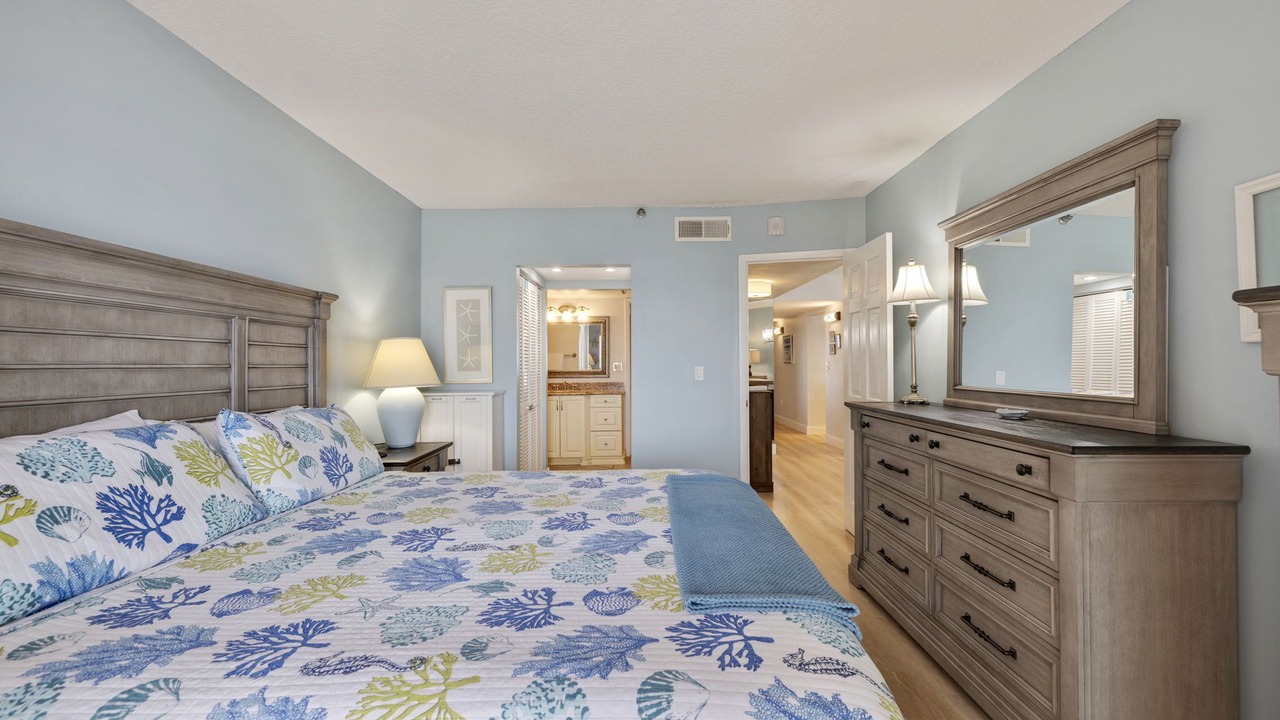 Photo of Bedroom in Madeira Beach