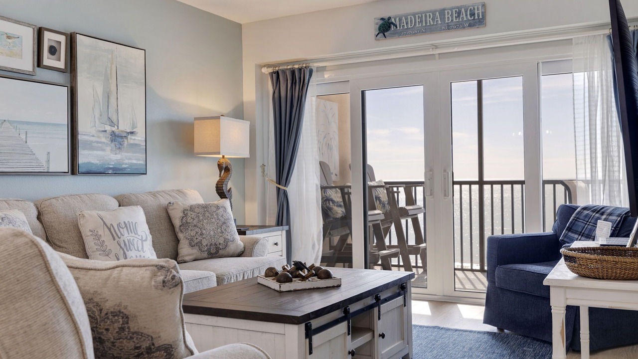 Photo of Livingroom in Madeira Beach
