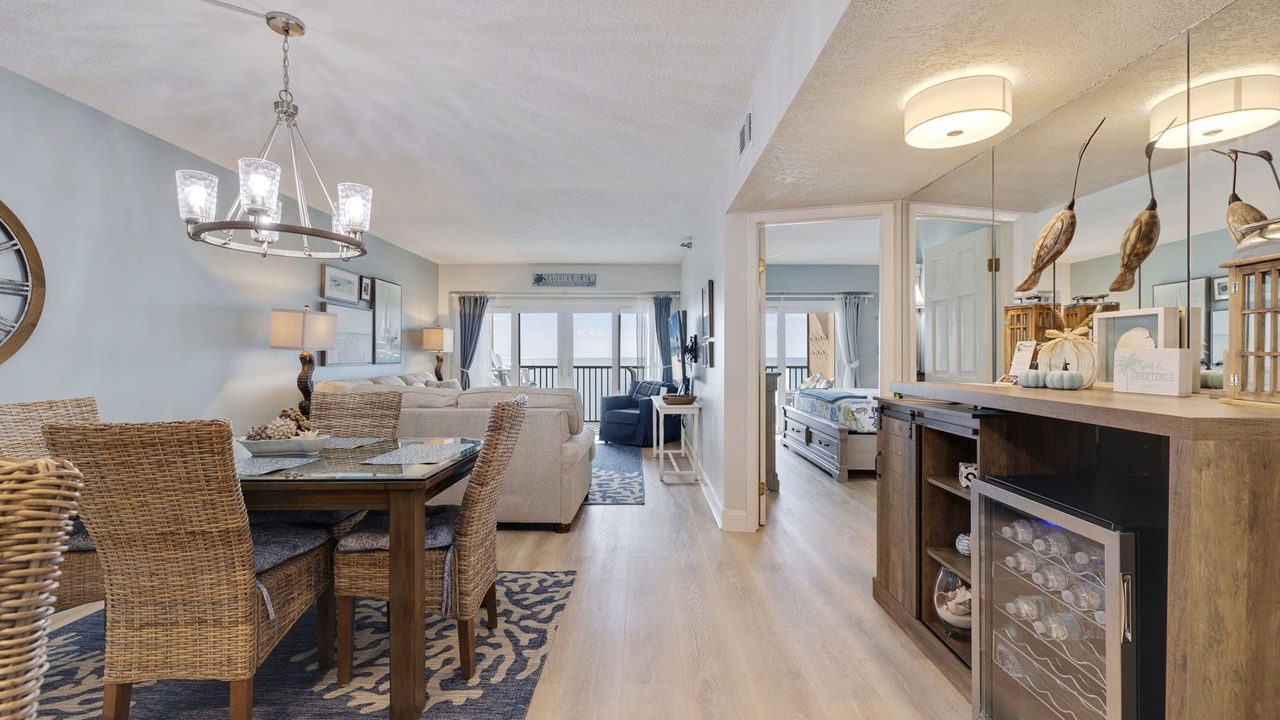 Photo of Livingroom in Madeira Beach