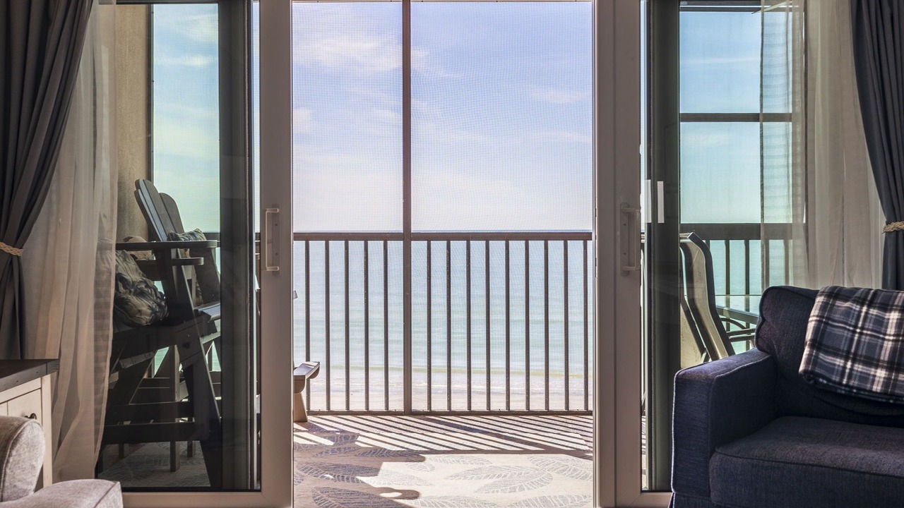 Photo of Livingroom in Madeira Beach